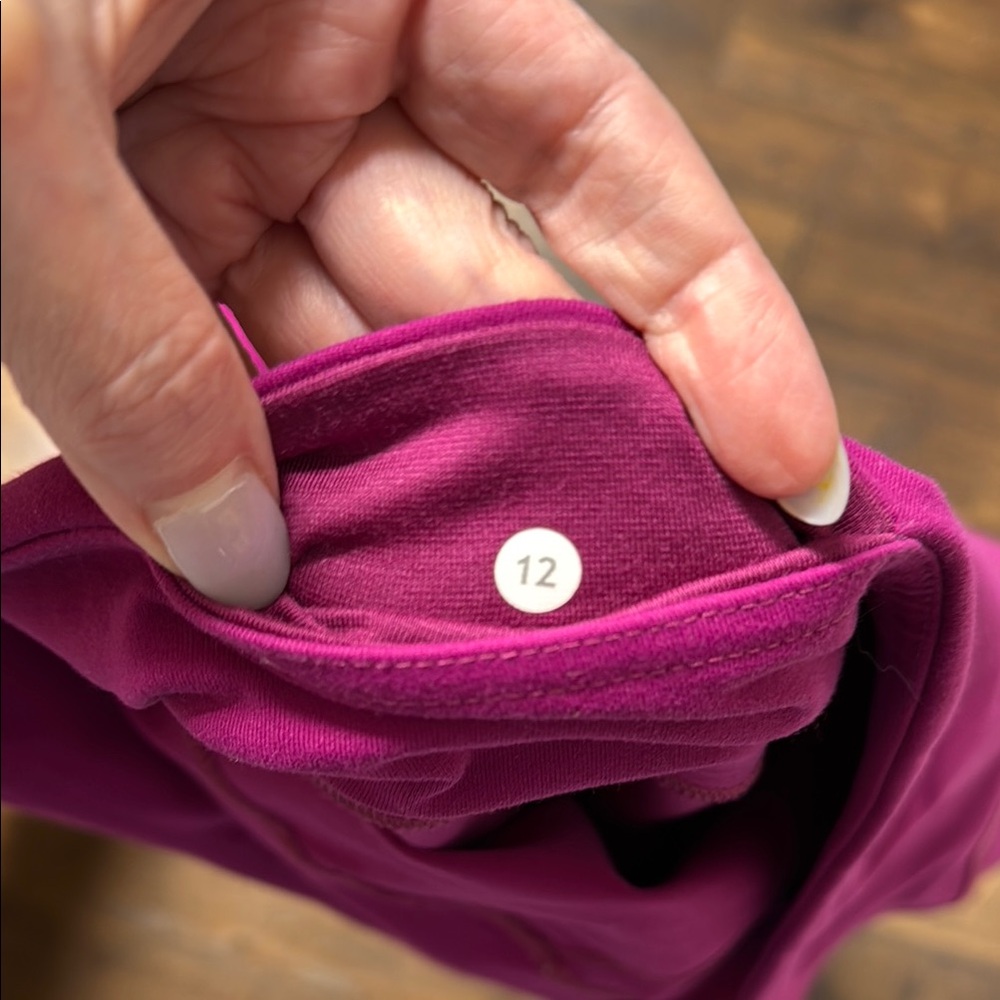 Lululemon Wunder Train Leggings size 12 - Picture 4 of 7